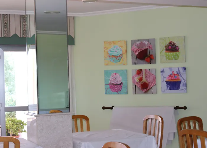 Otel Estrella Del Mar 2*